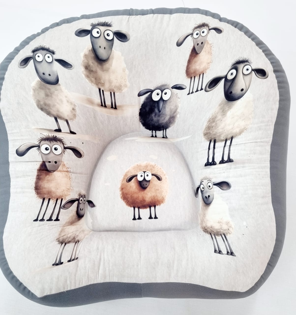 Sheep 1 – Hopscotchlounger